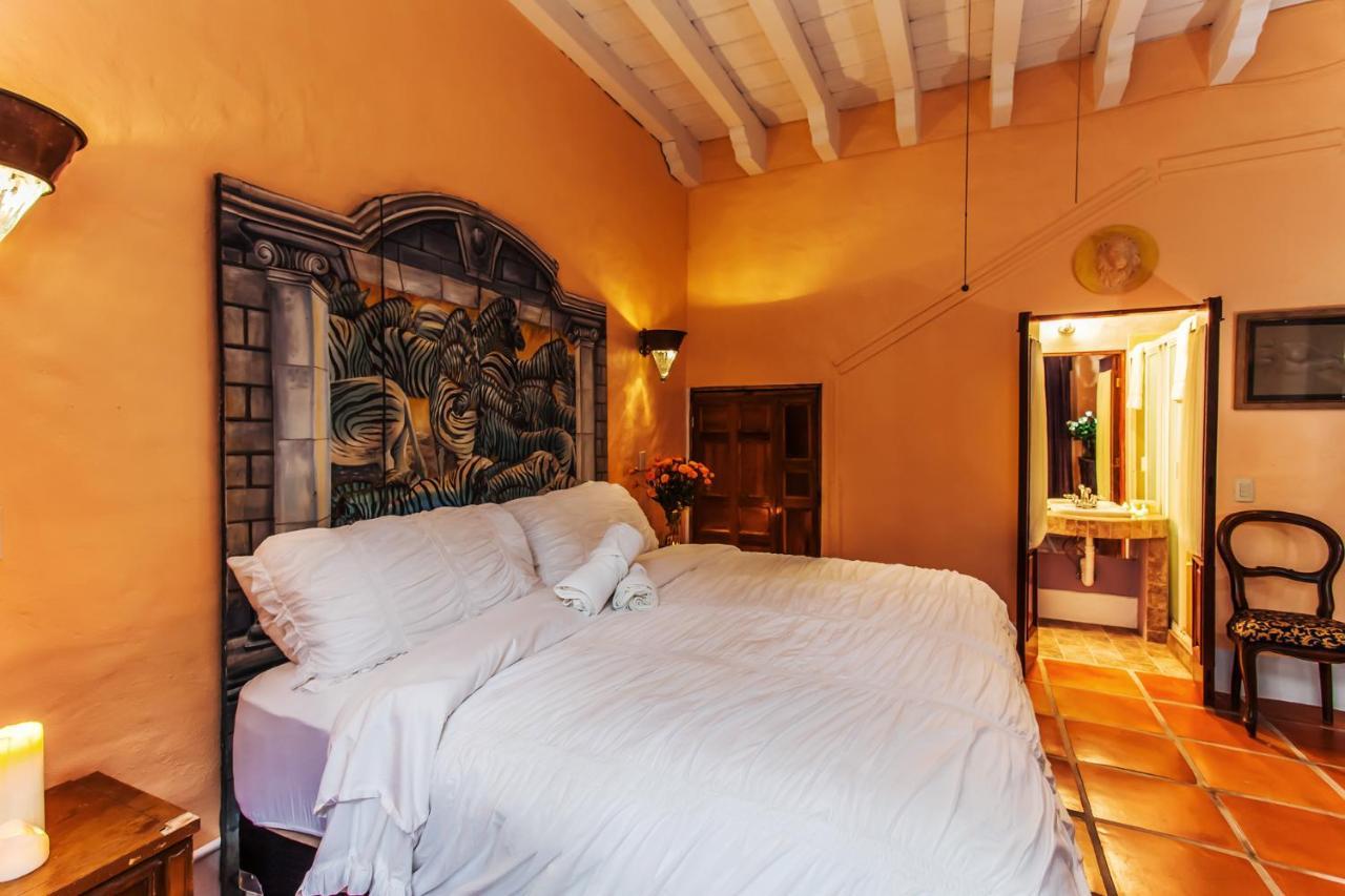 بويرتو فالارتا Garlands Del Rio Riverside Boutique Hotel المظهر الخارجي الصورة