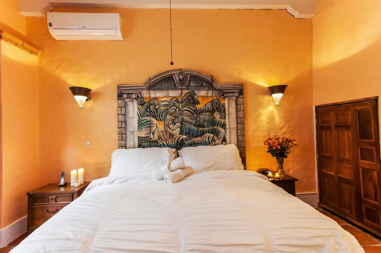 بويرتو فالارتا Garlands Del Rio Riverside Boutique Hotel المظهر الخارجي الصورة