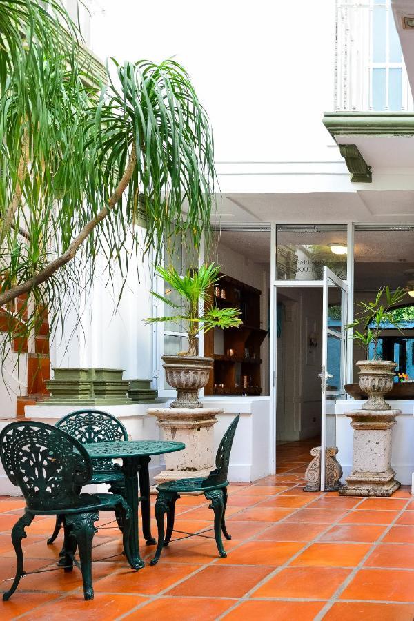 بويرتو فالارتا Garlands Del Rio Riverside Boutique Hotel المظهر الخارجي الصورة