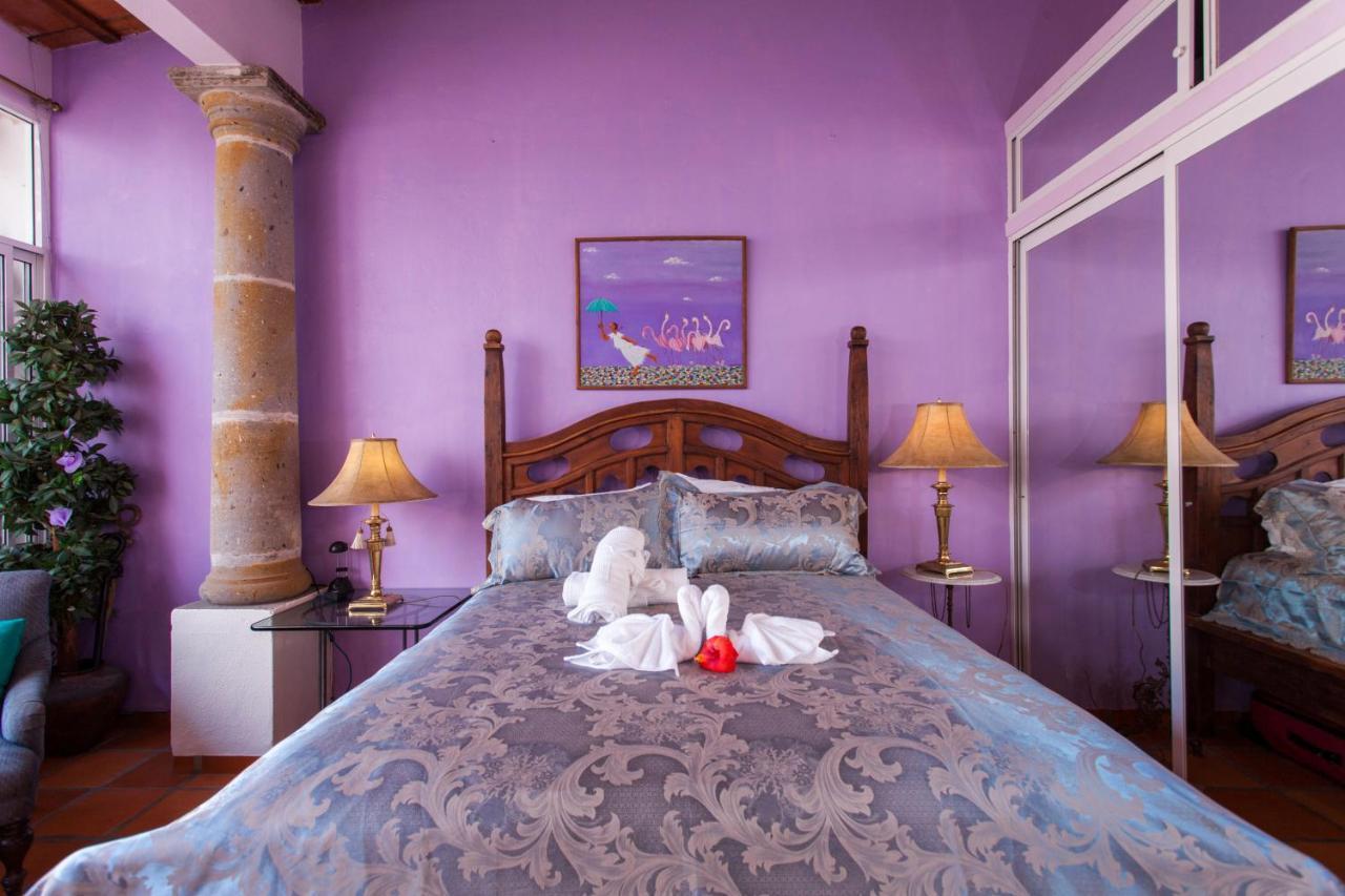 بويرتو فالارتا Garlands Del Rio Riverside Boutique Hotel الغرفة الصورة