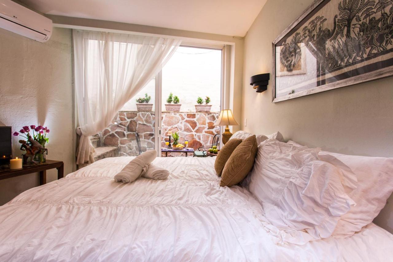 بويرتو فالارتا Garlands Del Rio Riverside Boutique Hotel المظهر الخارجي الصورة